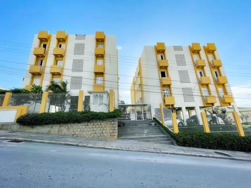 Imagem Apartamento com 2 Quartos à Venda, 5.700 m² em Coqueiros - Florianópolis