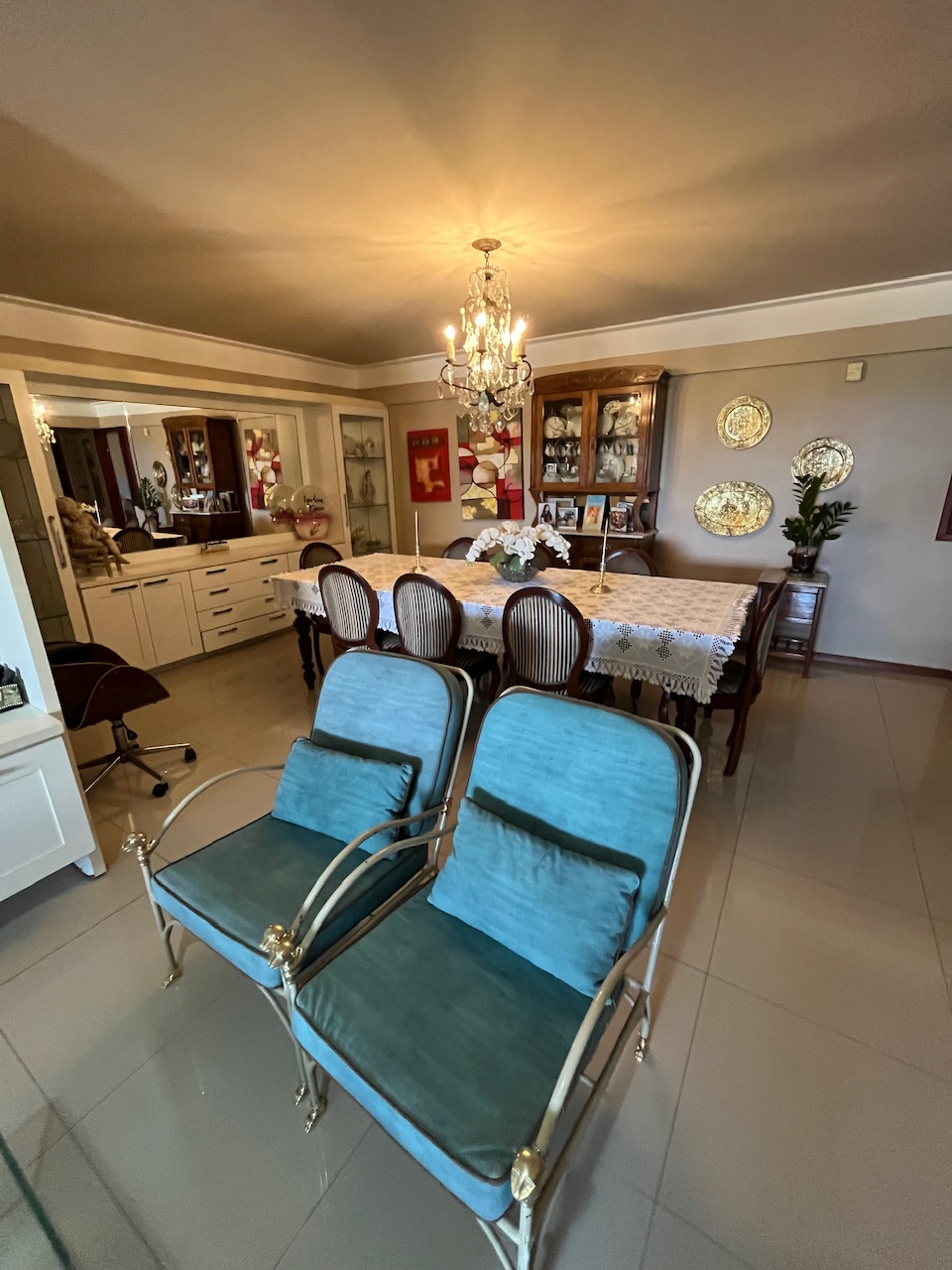 Foto do imóvel: Apartamento com 4 Quartos à Venda, 195 m² em Pajuçara - Maceió