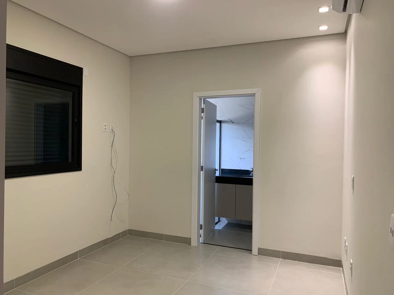 Imagem Casa de Condomínio com 3 Quartos à Venda, Locação ou Temporada, 300 m² em Residencial Tamboré - Bauru