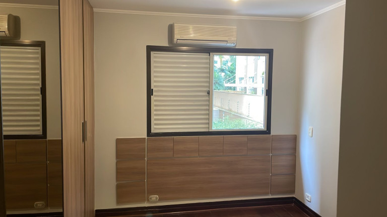 Imagem Apartamento com 3 Quartos à Venda,  em Vila Uberabinha - São Paulo