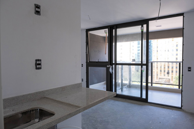 Imagem Apartamento com 1 Quarto à Venda ou Temporada, 28 m²em Itaim Bibi - São Paulo