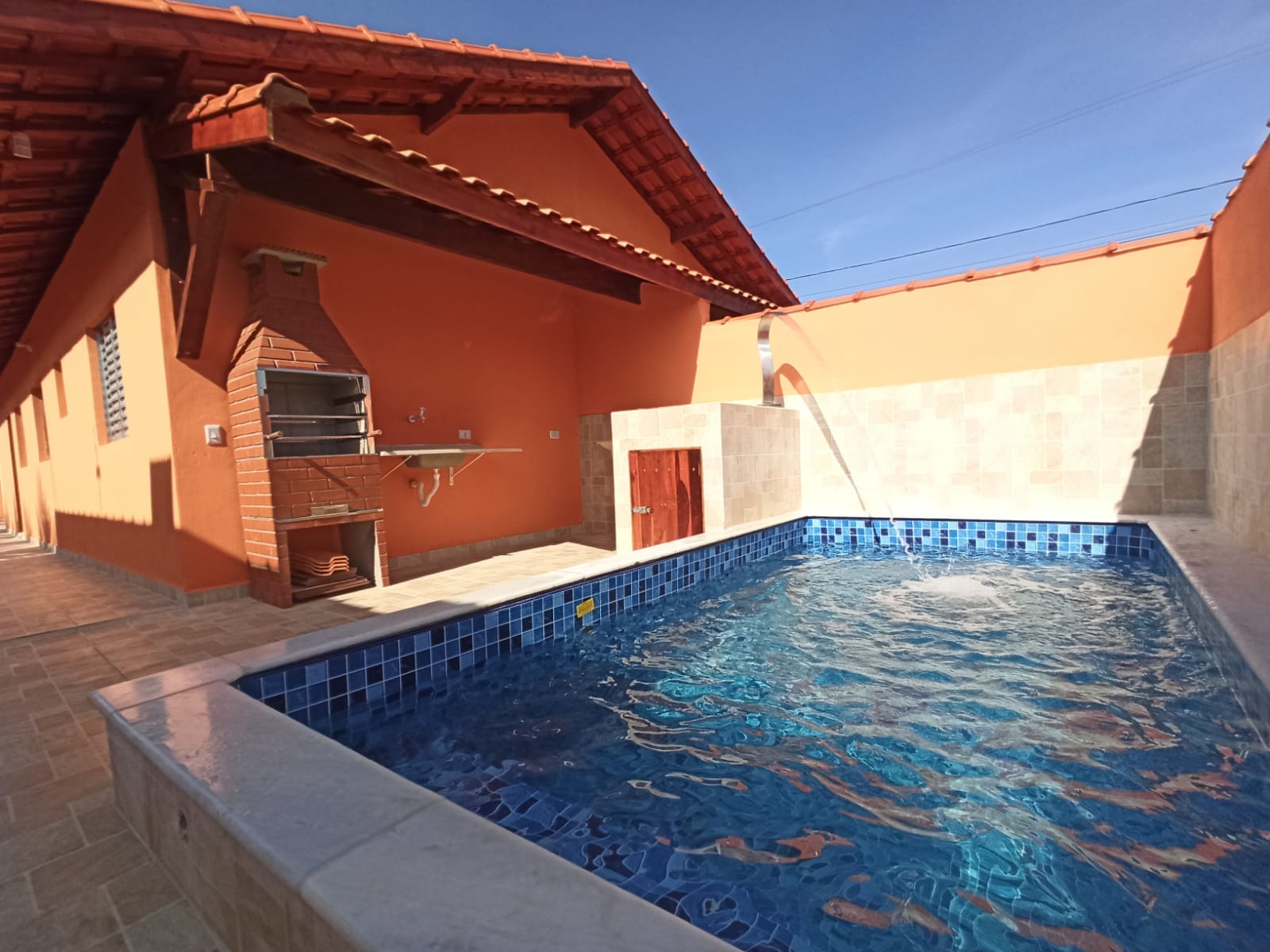 Casa com 2 Quartos à Venda, 52 m²em Balneário Flórida Mirim - Mongaguá