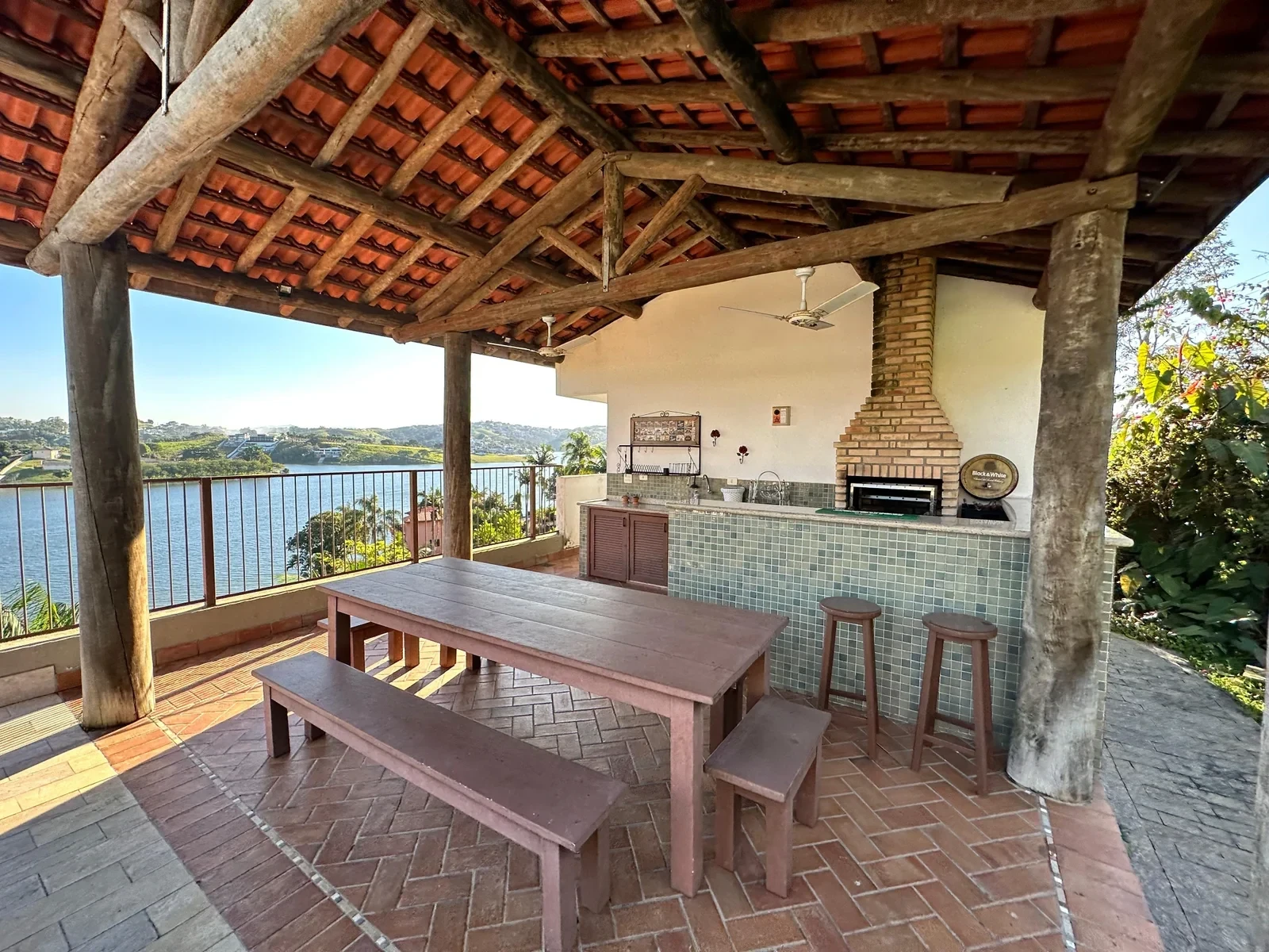 Imagem Chácara com 5 Quartos à Venda, 300 m² em Santa Isabel - Santa Isabel
