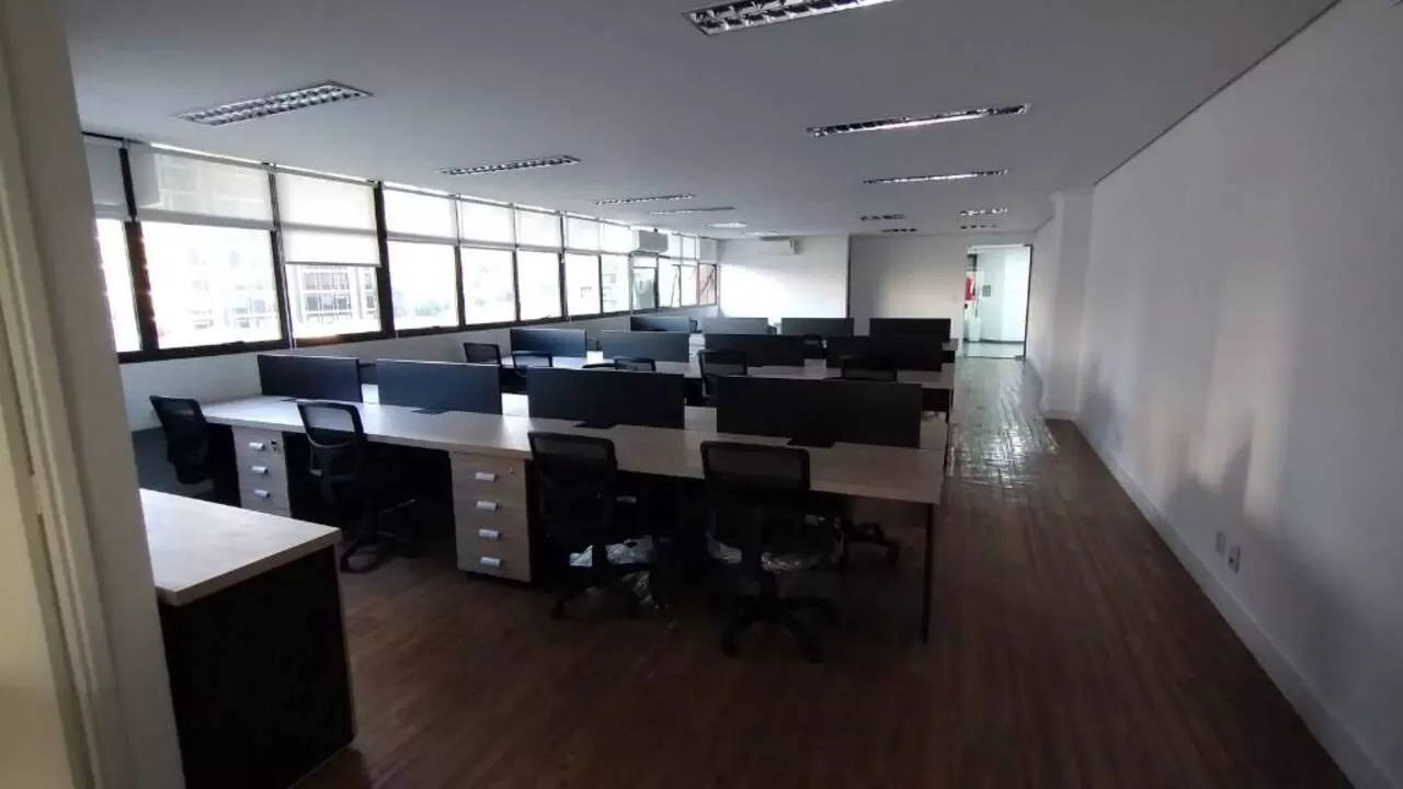 Imagem Sala Comercial à Venda ou Locação, 133 m² em Vila Olímpia - São Paulo