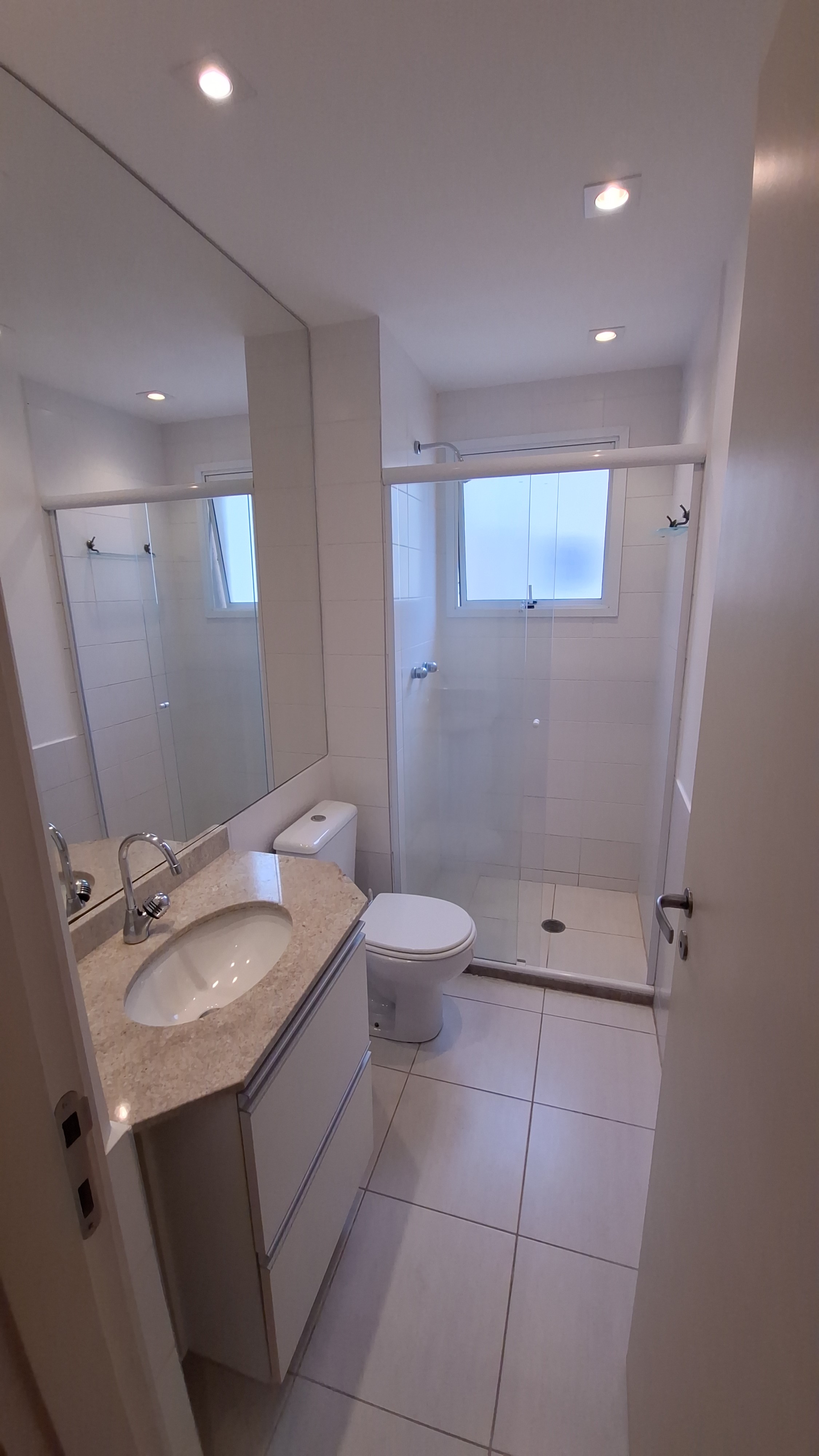 Imagem Apartamento com 3 Quartos à Venda, 85 m²em Jardim Tupanci - Barueri