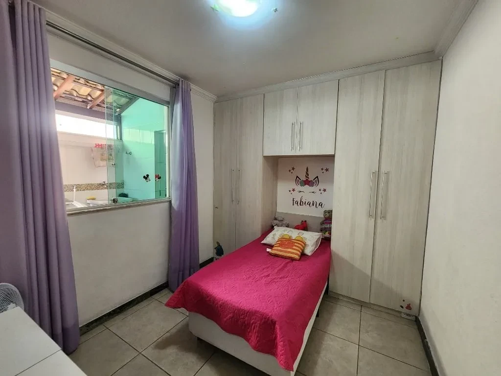Imagem Casa com 3 Quartos à Venda, 137 m² em Planalto - Belo Horizonte