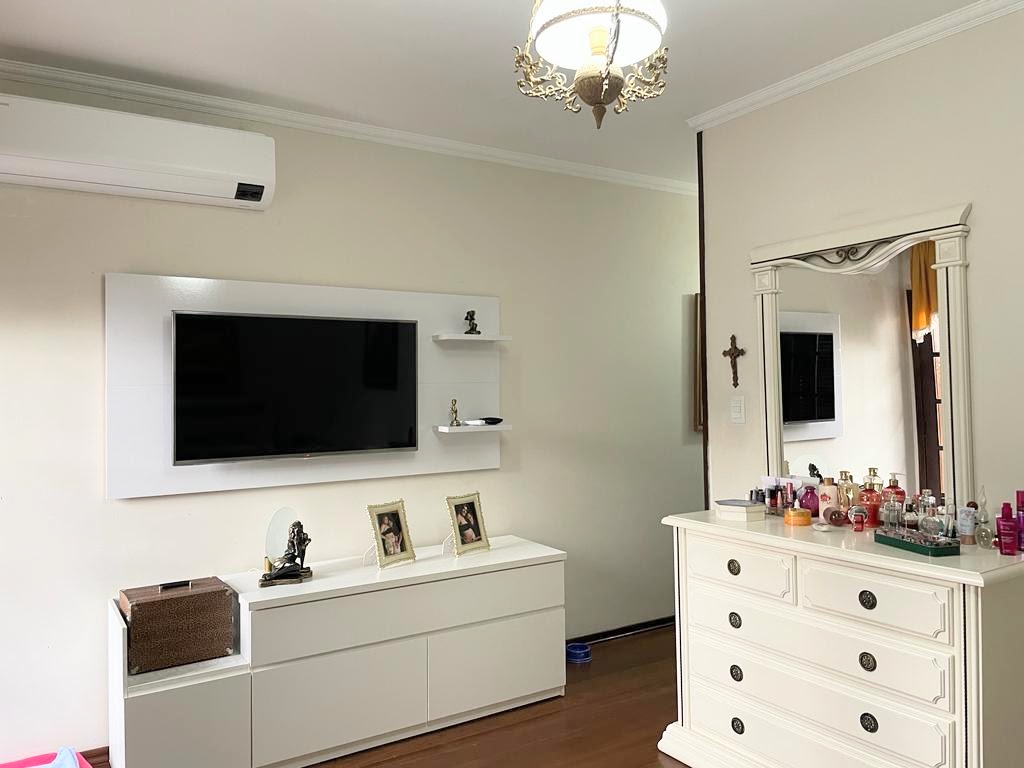 Imagem Sobrado com 4 Quartos à Venda, 287 m²em Santa Maria - São Caetano do Sul