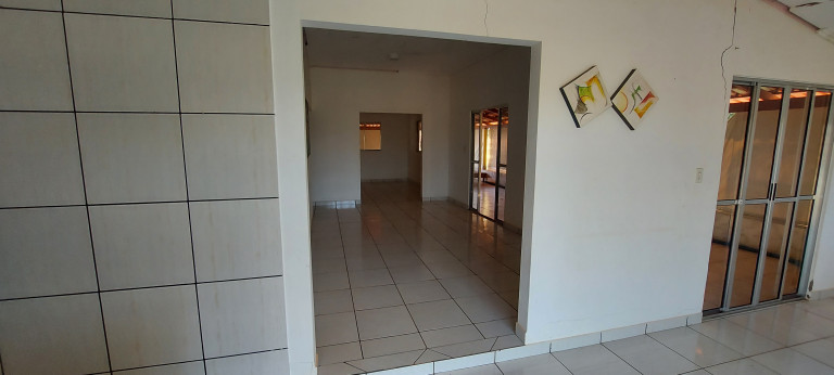 Imagem Chácara com 2 Quartos à Venda, 20.388 m² em GO 020 Final do km 40, 0 - Zona Rual - Bela Vista de Goiá - Bela Vista de Goiás