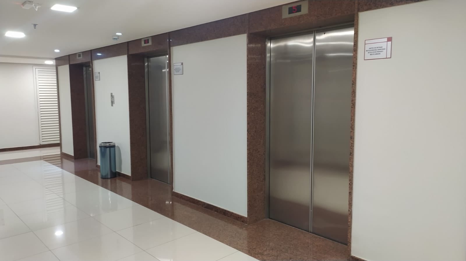 Imagem Sala Comercial à Venda, 31 m²em Asa Norte - Brasília