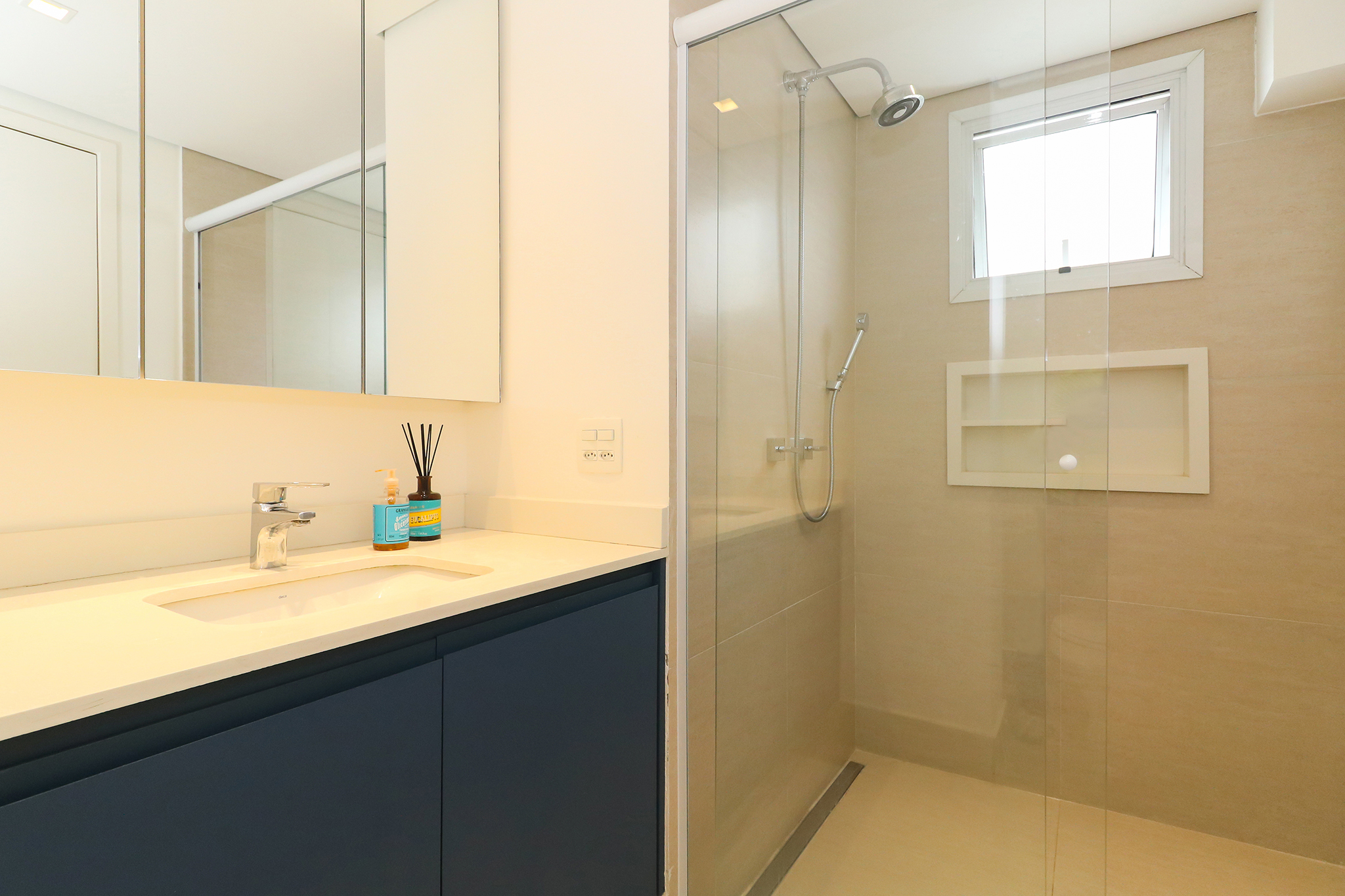 Imagem Apartamento com 2 Quartos à Venda, 150 m²em Pinheiros - São Paulo