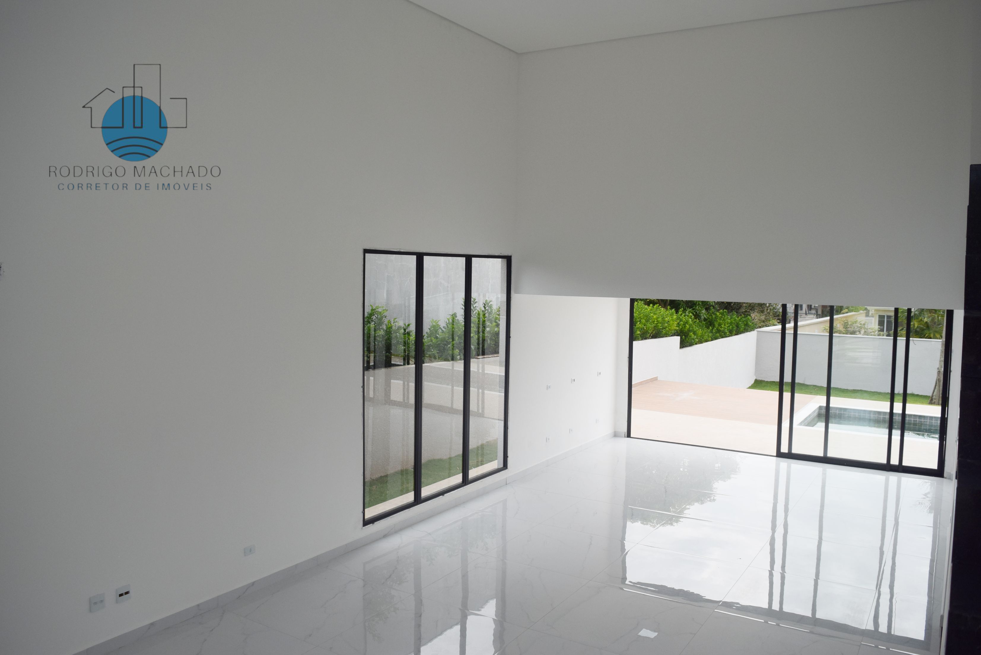 Imagem Sobrado com 4 Quartos à Venda, 252 m² em Condomínio Residencial Shamballa II - Atibaia