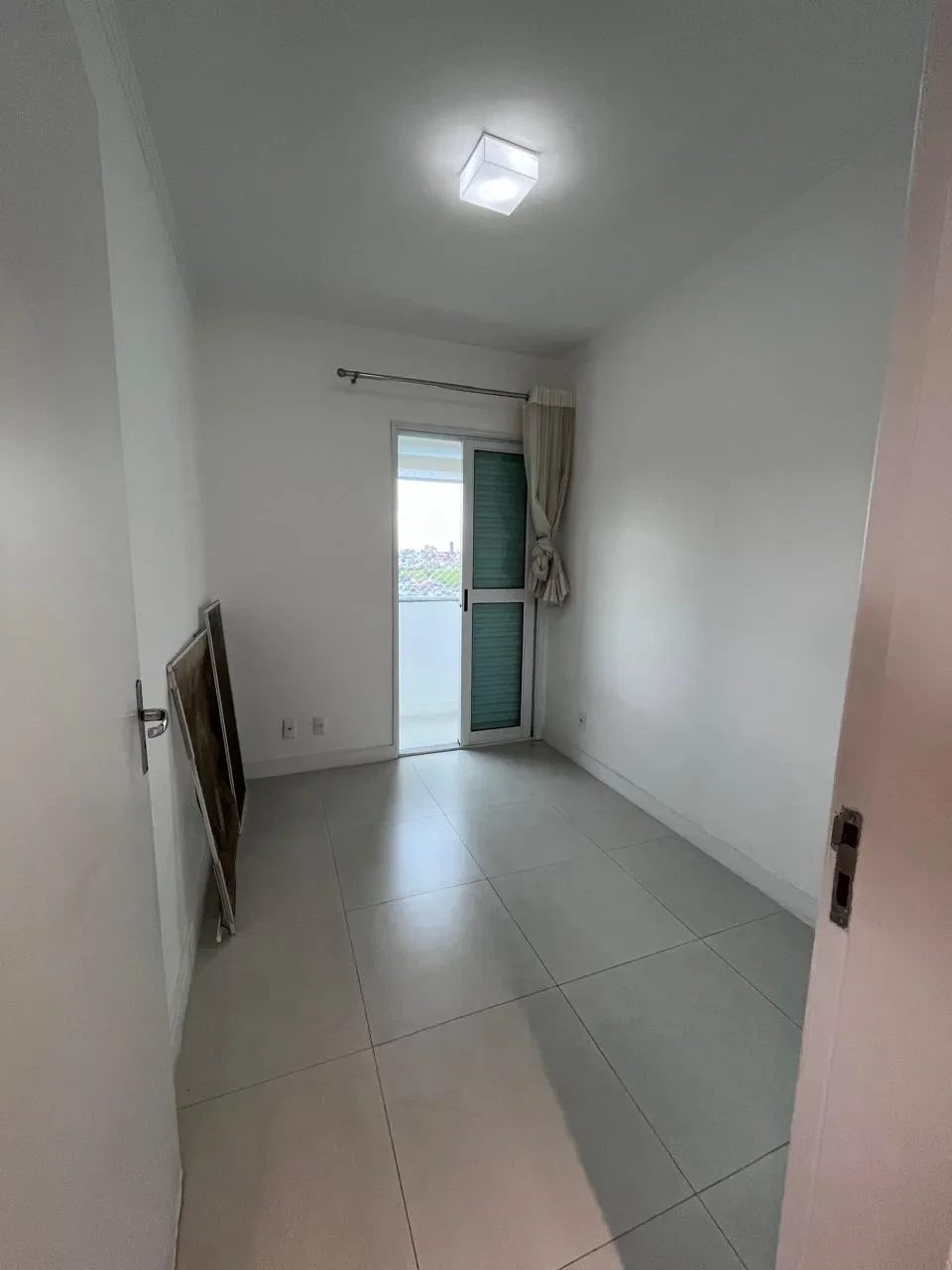 Imagem Apartamento com 3 Quartos à Venda ou Locação, 74 metros em Vila São Sebastião - Mogi das Cruzes