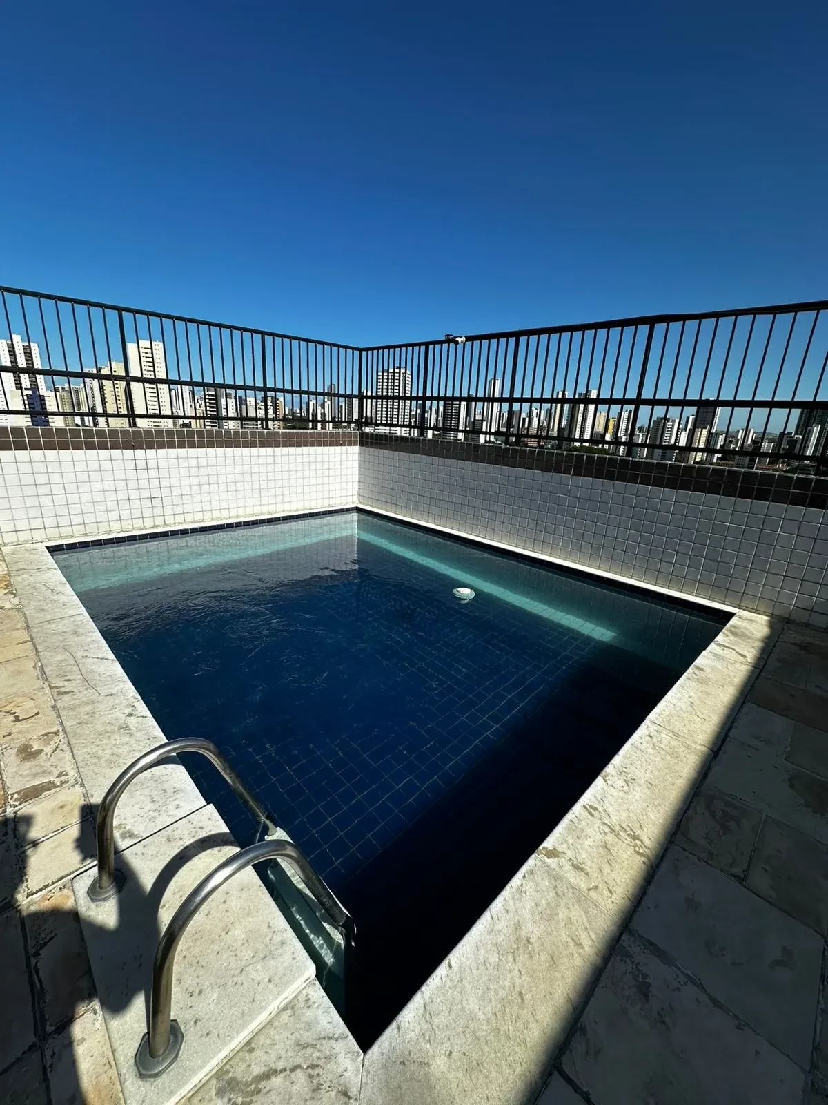 Imagem Apartamento com 2 Quartos à Venda, 60 m² em Tamarineira - Recife