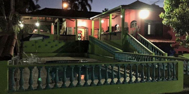 Imagem Chácara com 5 Quartos à Venda, 1.000 m² em Centro - Santa Isabel