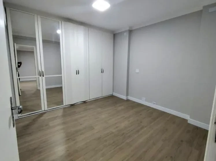 Imagem Apartamento com 2 Quartos à Venda, 56 m² em Pompéia - Santos