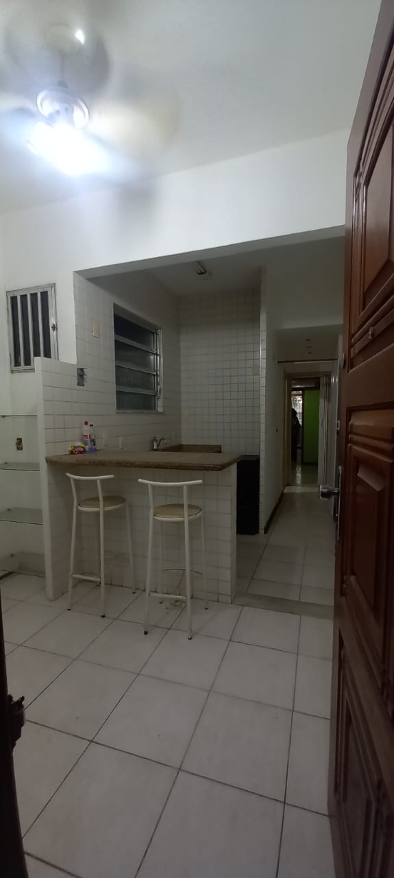 Imagem Apartamento com 1 Quarto à Venda, 42 m²em Copacabana - Rio de Janeiro