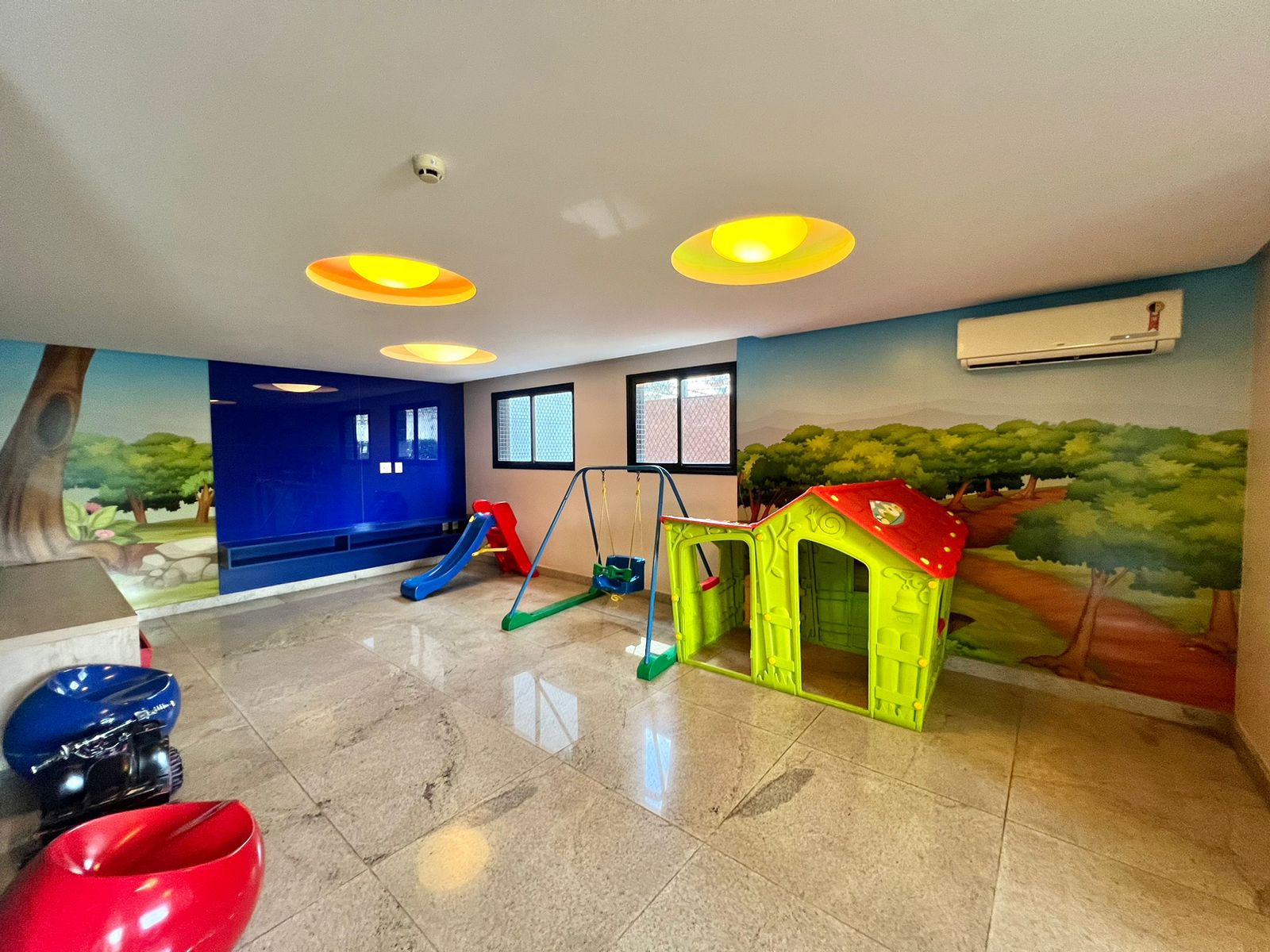 Imagem Apartamento com 3 Quartos à Venda, 178 m²em Batista Campos - Belém