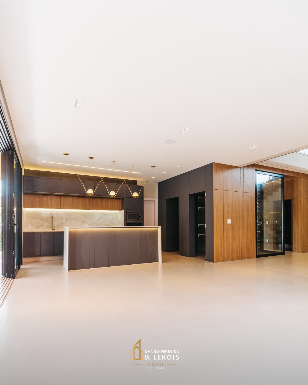 Imagem Casa de Condomínio com 4 Quartos à Venda, 415 m²em Vila Avaí - Indaiatuba