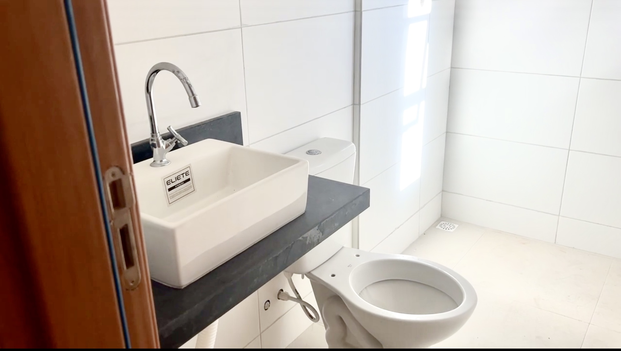 Imagem Apartamento com 2 Quartos à Venda, 57 m²em Intermares - Cabedelo