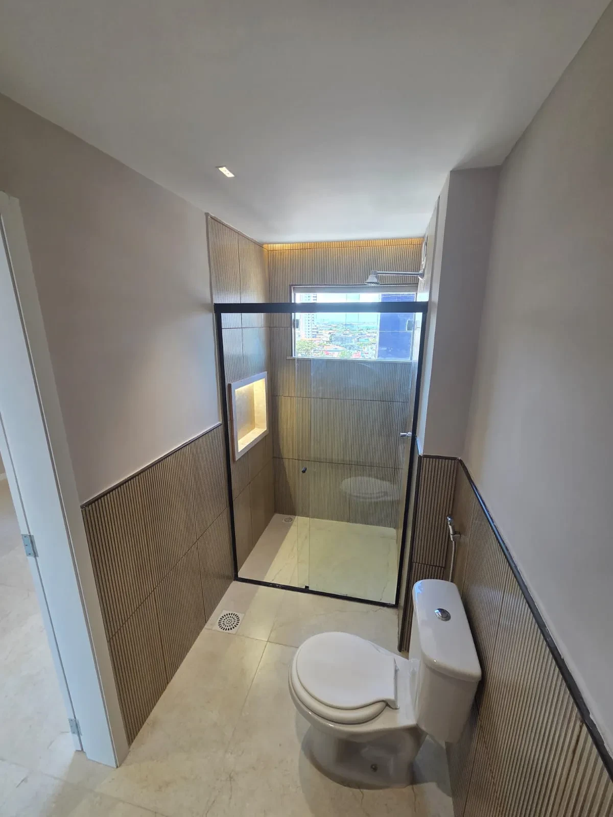 Foto do imóvel: Apartamento com 3 Quartos à Venda, 182 m² em Praia de Iracema - Fortaleza