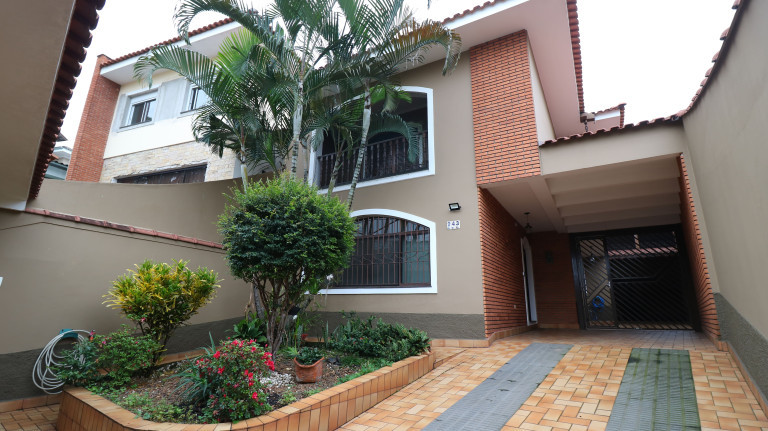 Imagem Sobrado com 3 Quartos à Venda,  em Bortolândia - São Paulo