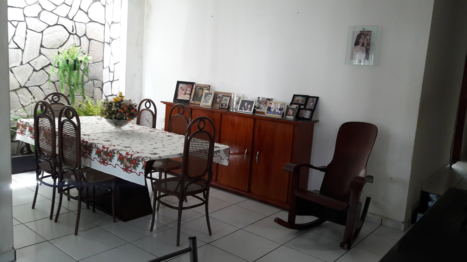 Imagem Casa com 3 Quartos à Venda, 210 m²em Catolé - Campina Grande