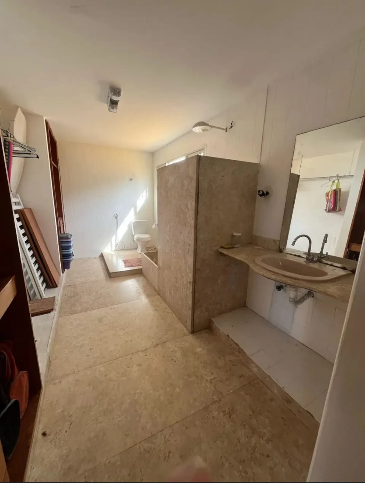 Imagem Casa com 4 Quartos à Venda, 250 m² em Lagoa Nova - Natal