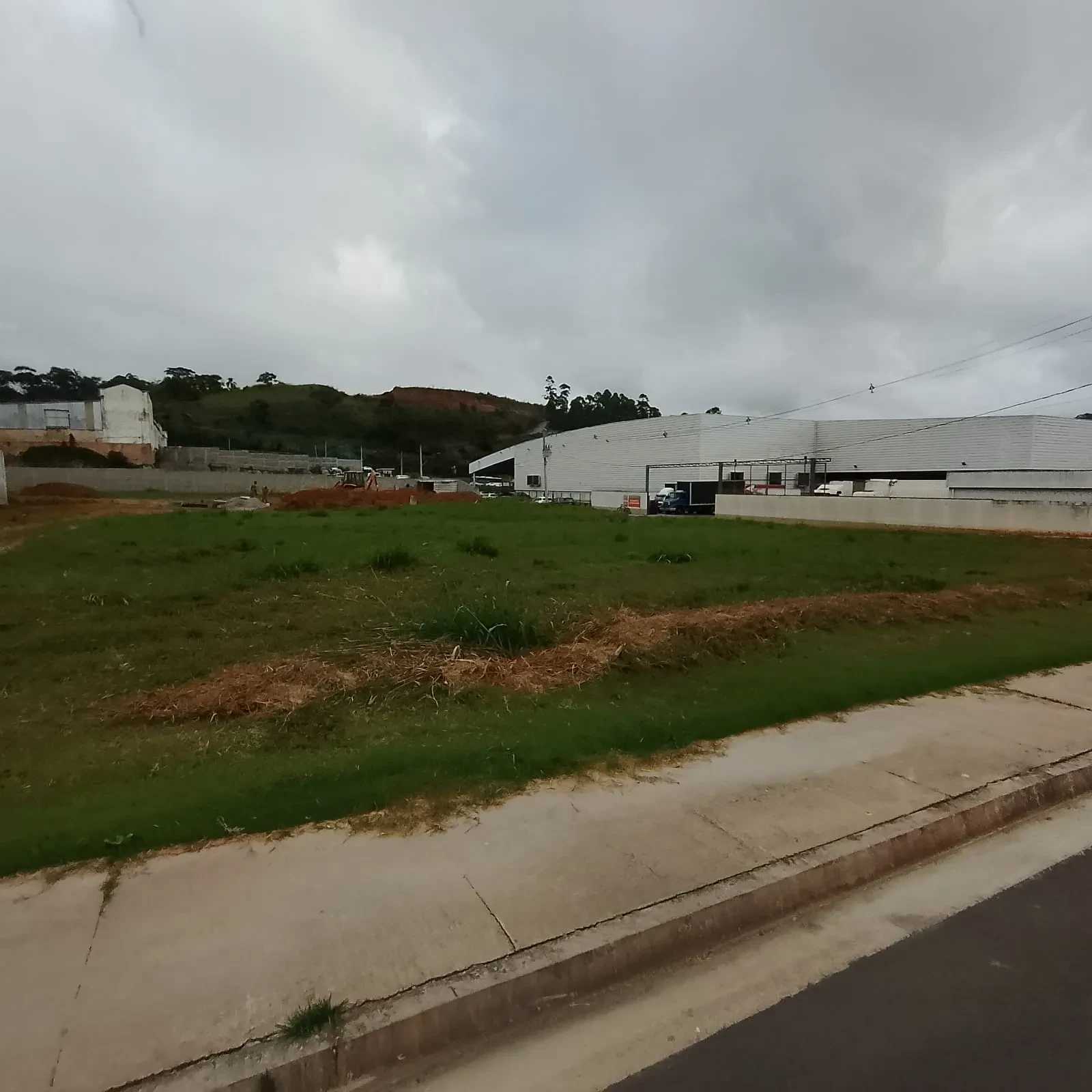 Imagem Terreno à Venda, 1219 m² em Teixeiras - Juiz de Fora
