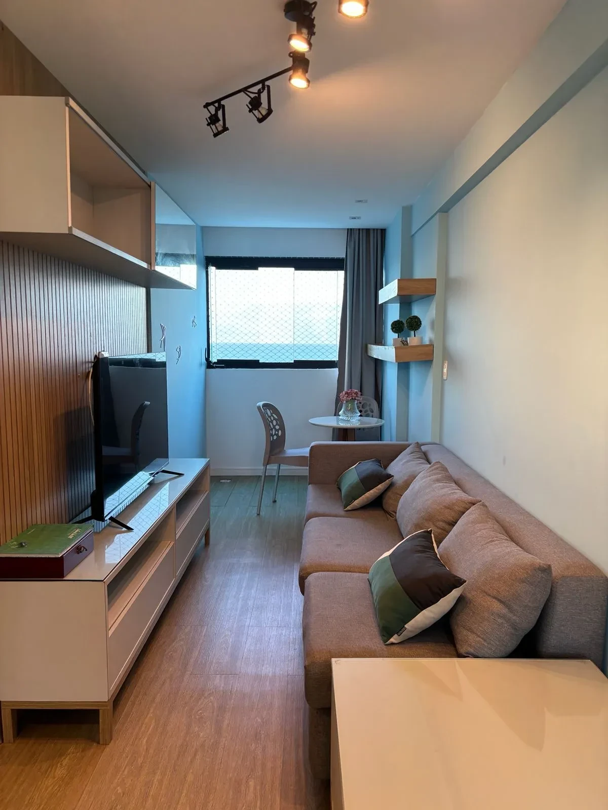 Imagem Flat com 2 Quartos à Venda, 56 metros em Ponta Negra - Natal