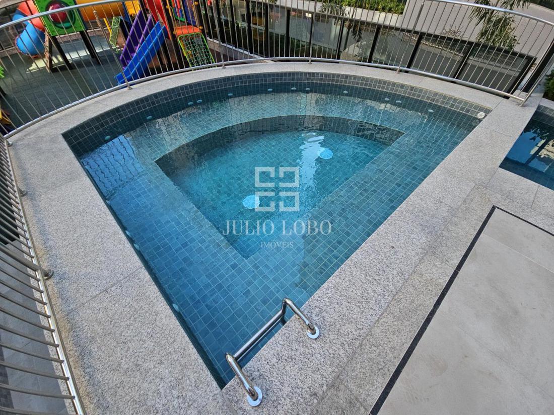 Imagem Apartamento com 4 Quartos à Venda, 181 m² em Meia Praia - Itapema