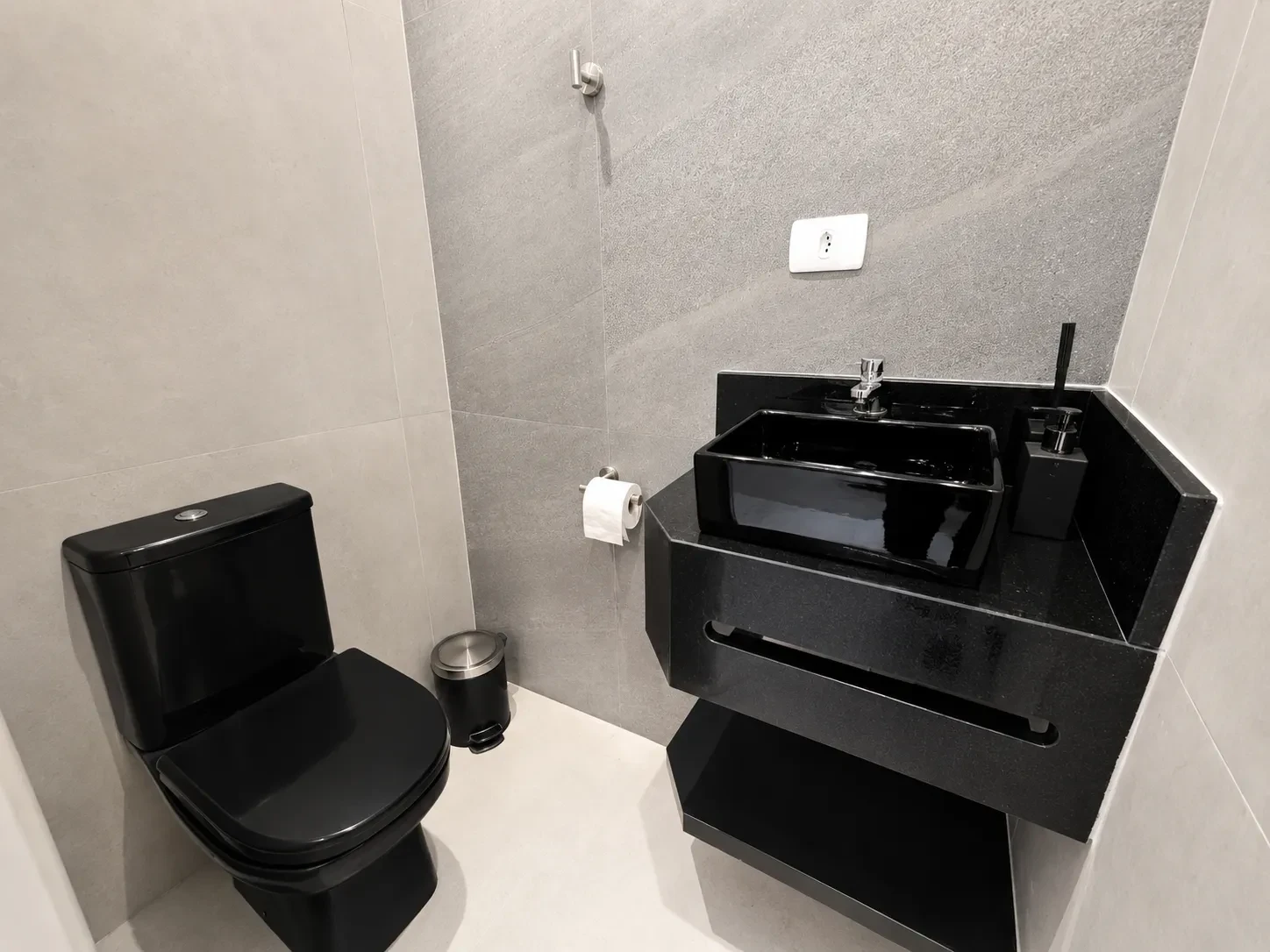 Imagem Sobrado com 5 Quartos à Venda, 271 m² em Jardim Casqueiro - Cubatão
