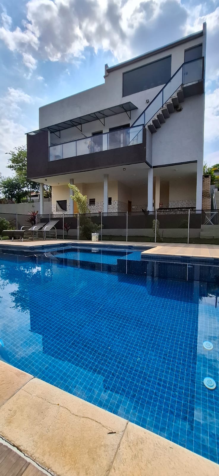 Imagem Casa de Condomínio com 5 Quartos à Venda, 350 m² em Jardim Shangri-Lá - Atibaia