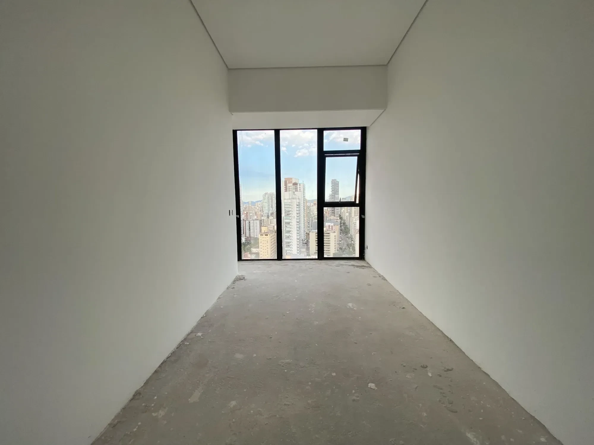 Imagem Cobertura com 4 Quartos à Venda, 320 m² em José Menino - Santos
