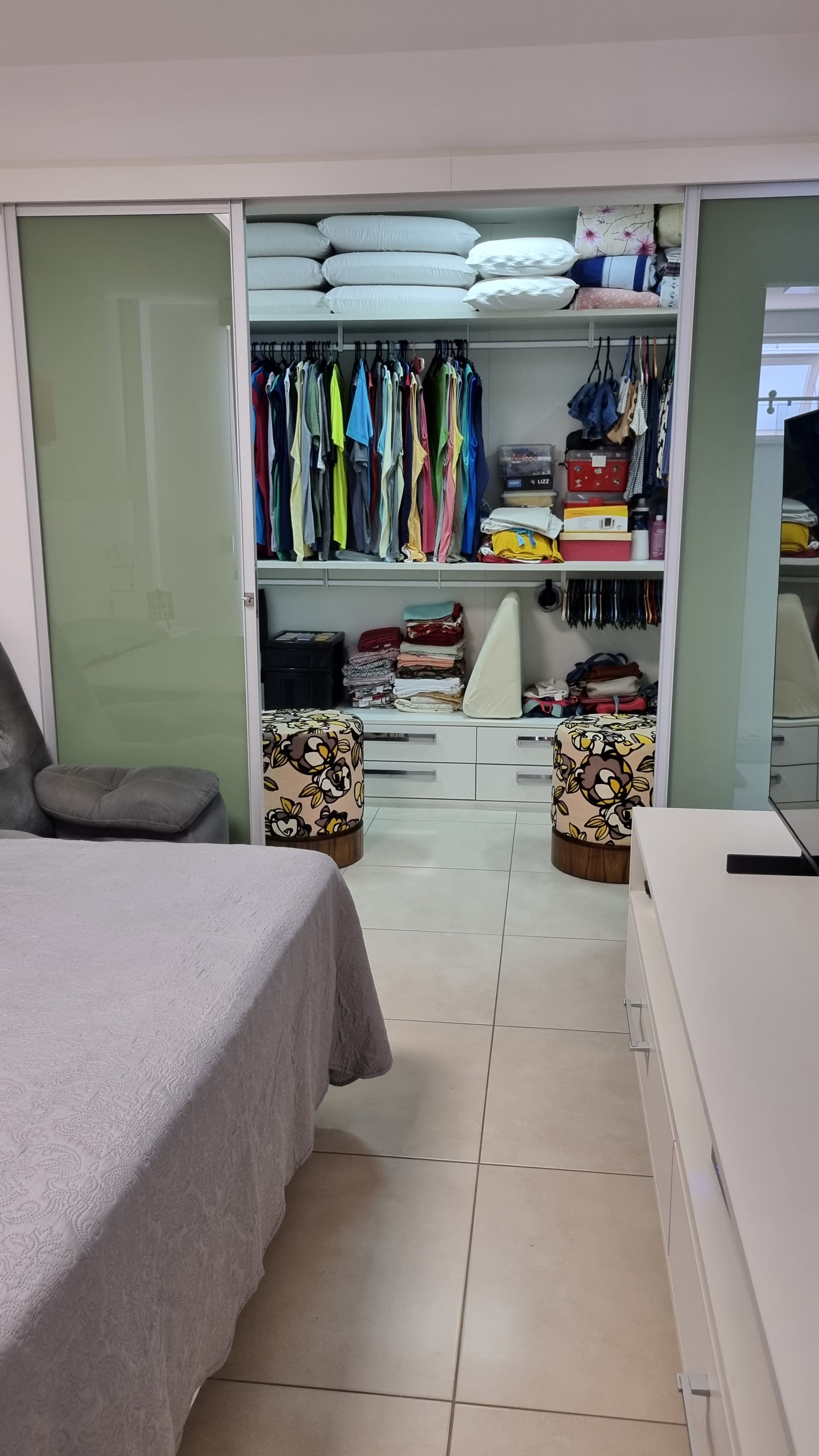 Imagem Cobertura com 4 Quartos à Venda, 299 m²em Piratininga - Niterói