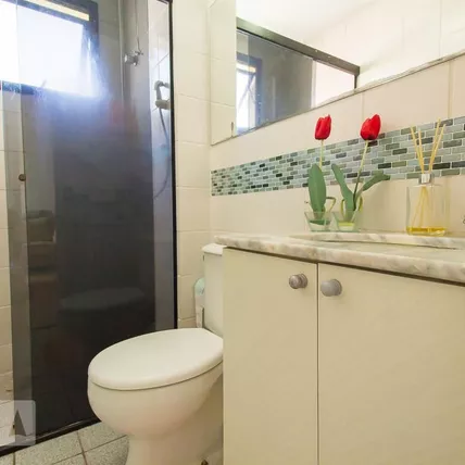 Imagem Apartamento com 2 Quartos à Venda ou Locação, 56 m²em Cambuci - São Paulo