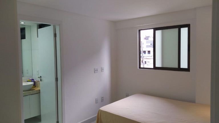 Imagem Apartamento com 3 Quartos à Venda,  em Jardim Oceania - João Pessoa