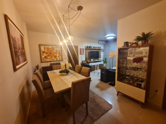 Imagem Apartamento com 3 Quartos à Venda, 88 m² em Centro - Florianópolis