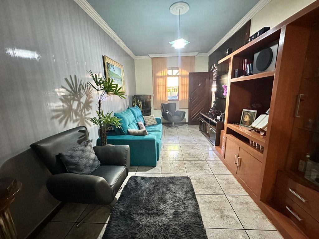 Foto do imóvel: Casa com 2 Quartos à Venda, 74 m² em Planalto - Belo Horizonte
