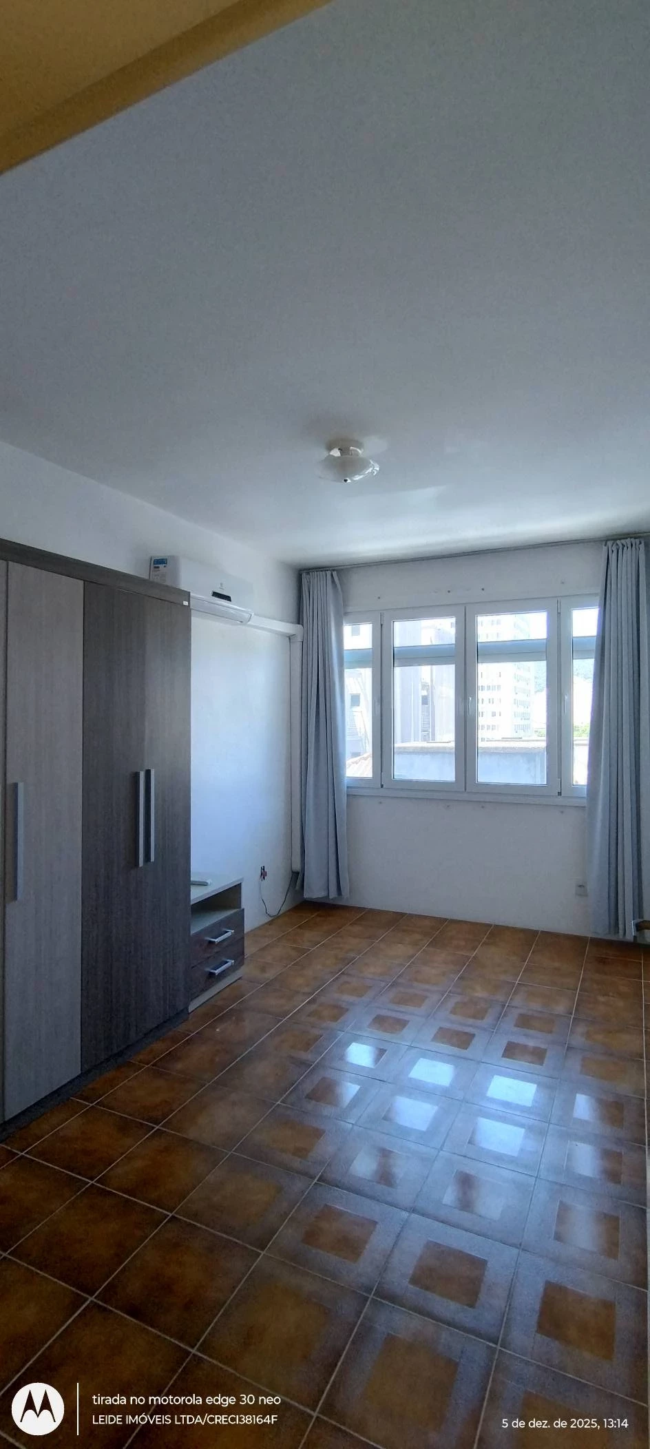 Imagem Apartamento com 2 Quartos à Venda, 72 m² em Centro - Florianópolis