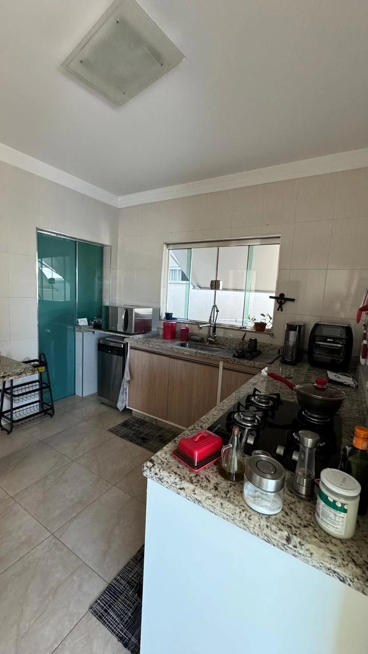 Imagem Casa de Condomínio com 4 Quartos à Venda, 260 m² em Jardim Portal do Parque - Araras