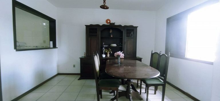 Imagem Casa com 4 Quartos à Venda, 210 m² em Capão Novo Posto 04 - Capão da Canoa