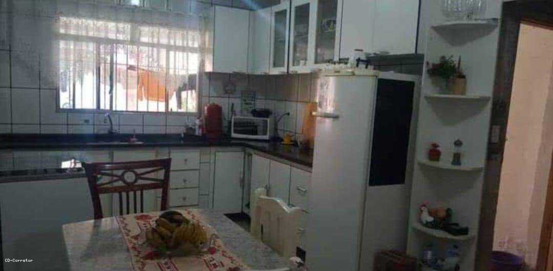 Imagem Sobrado com 4 Quartos à Venda, 238 m²em Aliança - Ribeirão Pires