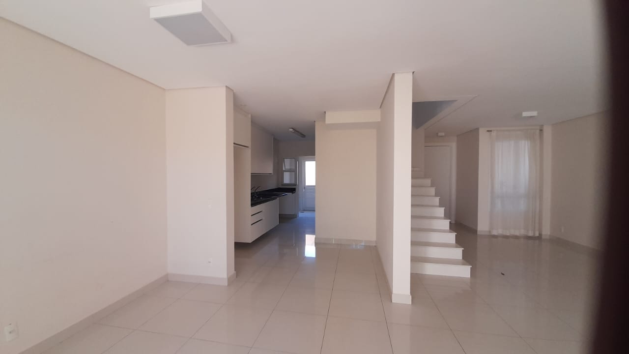 Imagem Casa de Condomínio com 3 Quartos à Venda, 211 m²em Chácaras Silvania - Valinhos