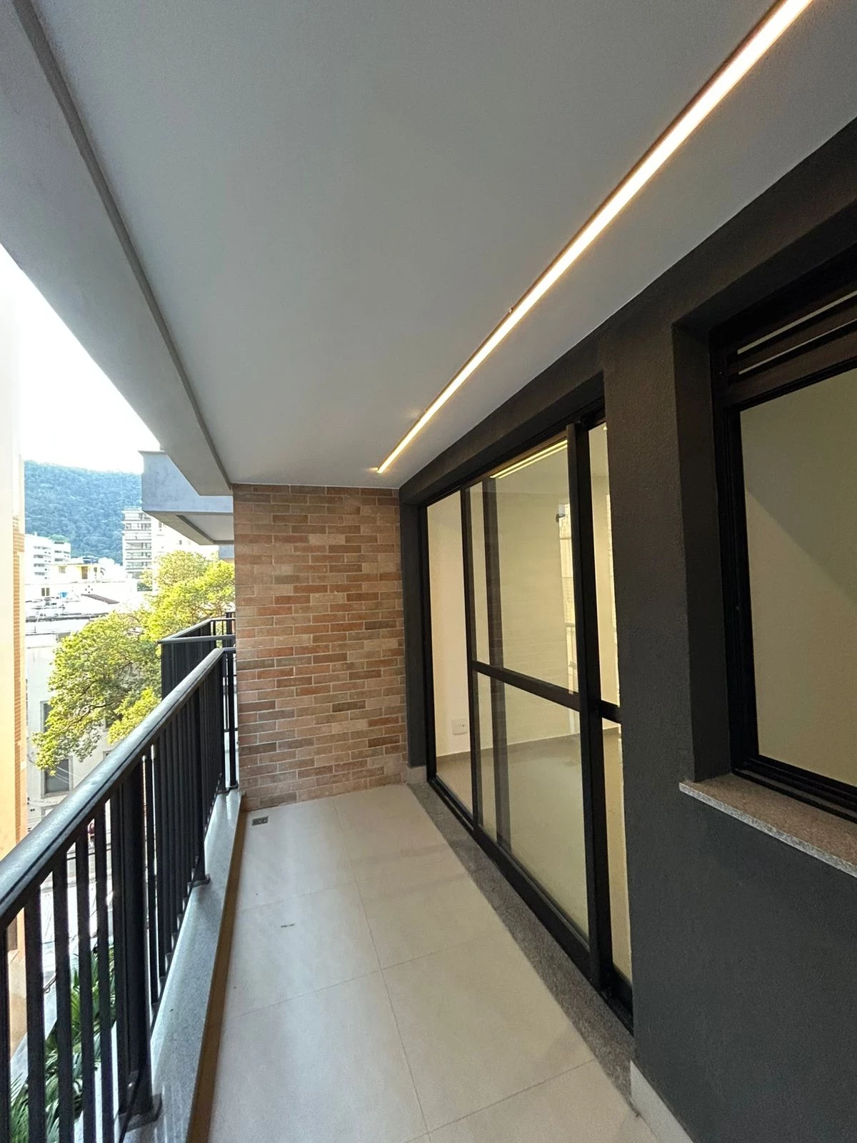 Imagem Apartamento com 2 Quartos à Venda, 85 m² em Botafogo - Rio de Janeiro Imagem Apartamento com 2 Quartos à Venda, 85 m² em Botafogo - Rio de Janeiro