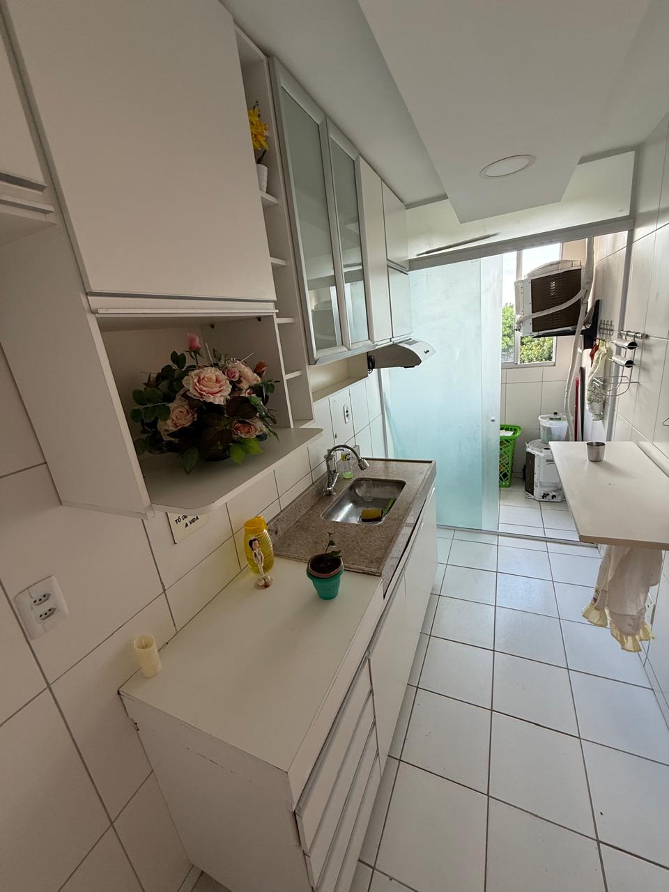 Imagem Apartamento com 2 Quartos à Venda, 65 m² em Centro - Lauro de Freitas