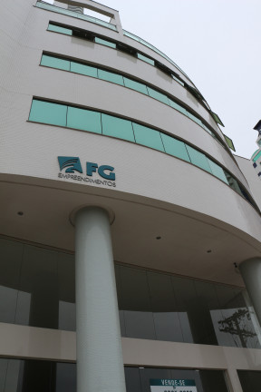 Sala Comercial à Venda, 332 m² em Centro - Balneário Camboriú