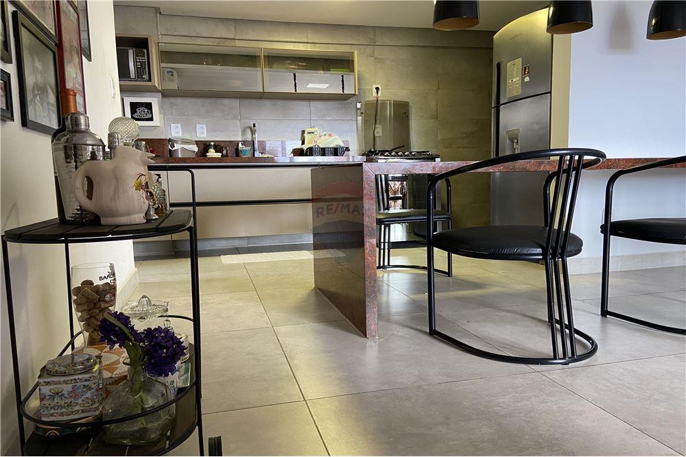 Imagem Apartamento com 3 Quartos à Venda, 90 m²em Miramar - João Pessoa