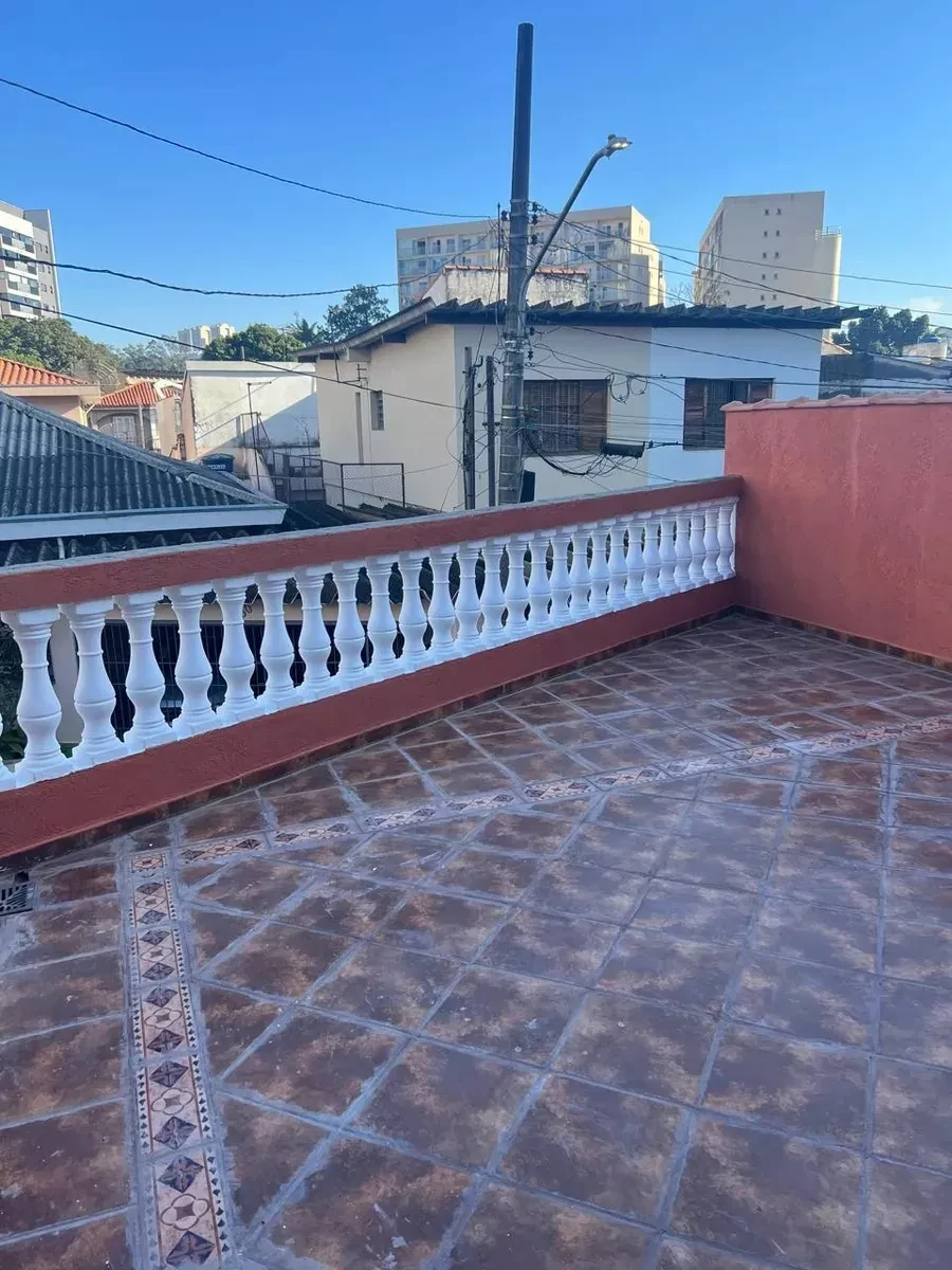 Imagem Sobrado com 2 Quartos à Venda ou Locação, 130 m² em Ferreira - São Paulo
