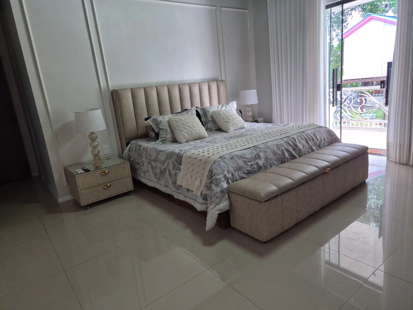 Imagem Casa de Condomínio com 6 Quartos à Venda, 6.000 m² em Marco - Belém