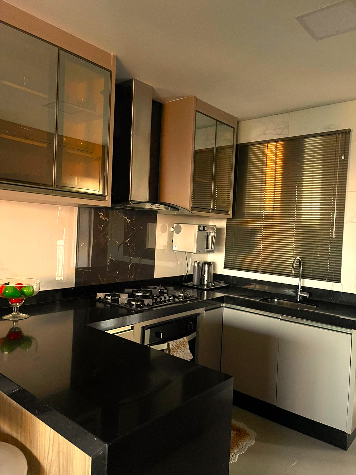 Imagem Apartamento com 3 Quartos à Venda, 114 m²em Santa Rosa - Londrina